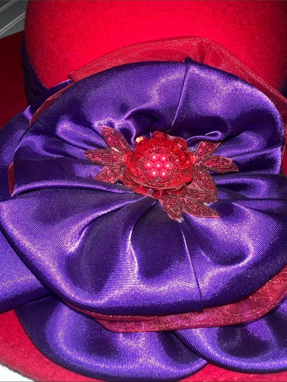 Red Hatter Club Something Special 100% Wool Red Church Derby Kentucky Derby Wide